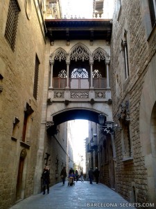 old town gothic quarter tour